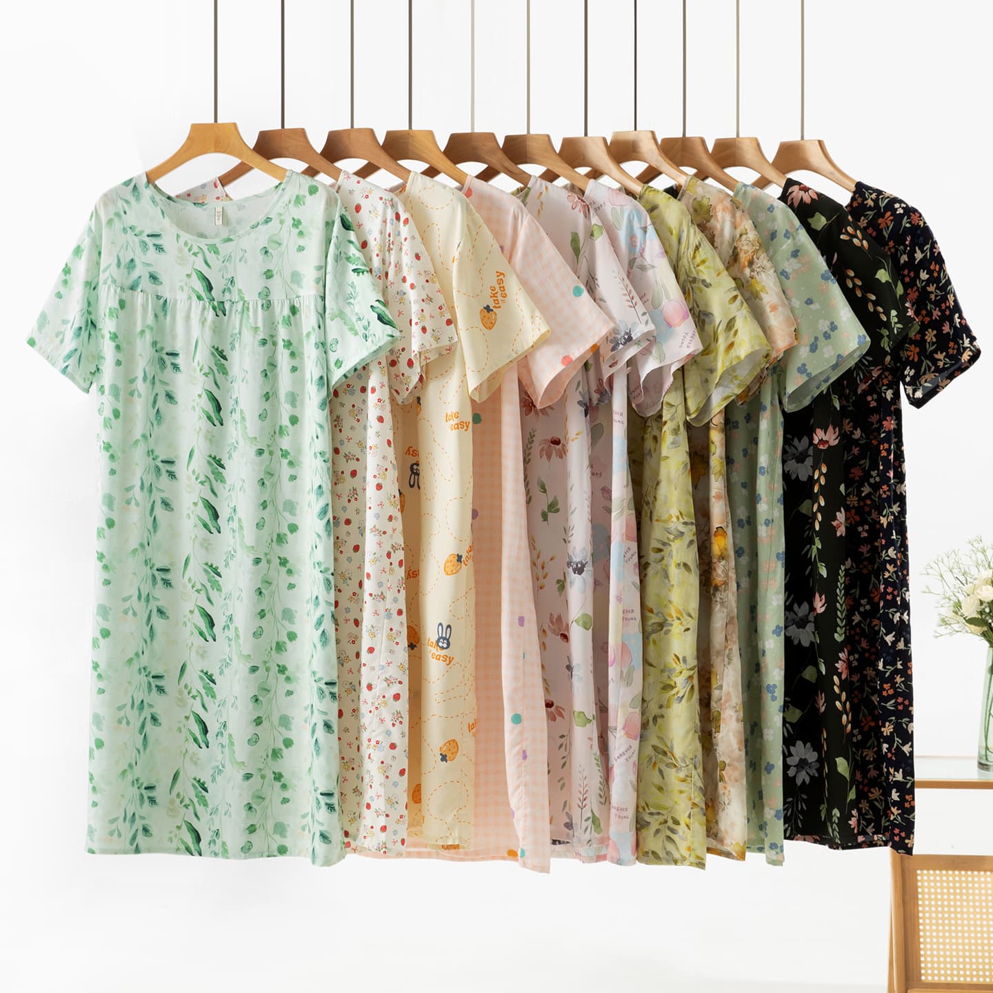 Women's Cotton Silk Nightgown, Summer Thin Short-Sleeve Pajamas, Loose Plus-Size Home Dress for Mom, Elegant Beach Dress