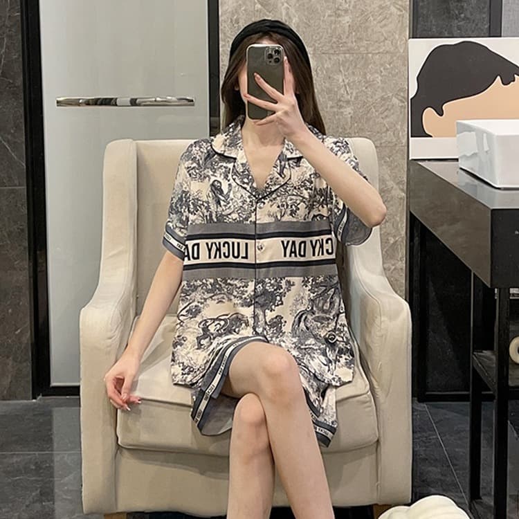 New Summer Women's Pajamas Ice Silk High-End Landscape Ink Style Short Sleeve Short Pants Home Wear Wholesale