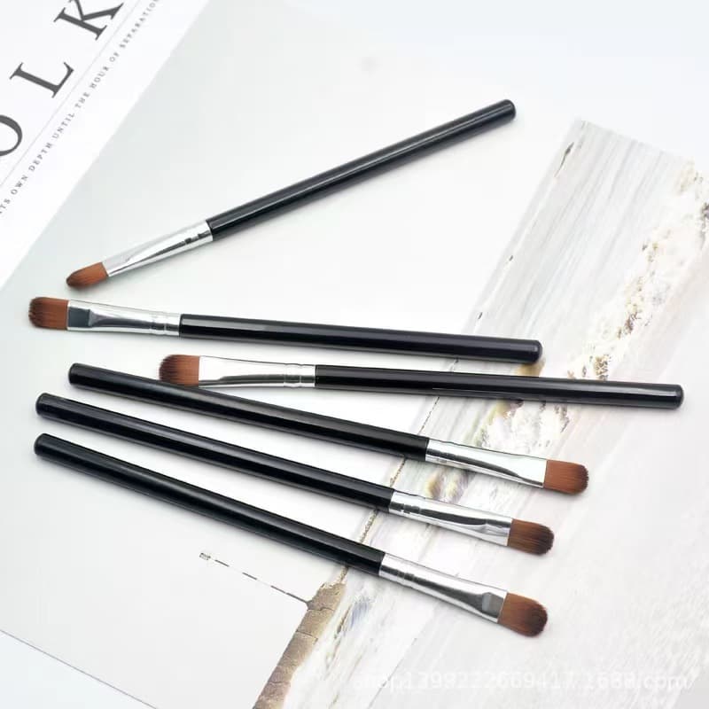 Factory supply new makeup brush single eyeshadow brush portable double-ended eyeshadow brush beauty tool makeup accessories