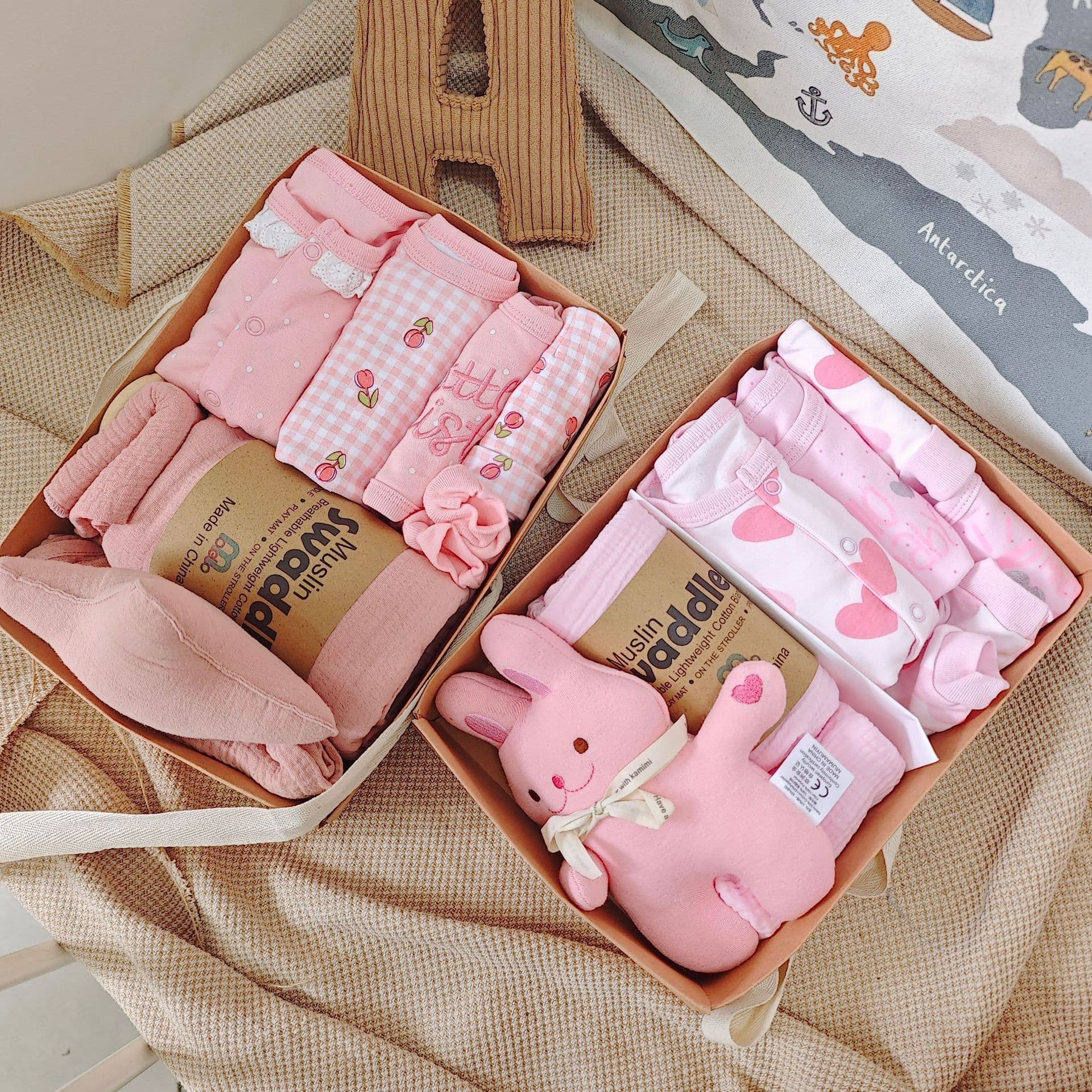 Baby gift box set, newborn clothes set, newborn baby full moon meeting gift supplies source factory