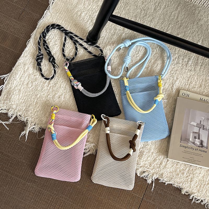 Sweet little fresh mobile phone bag for women summer outdoor streamlined travel shoulder bag crossbody mesh portable storage bag