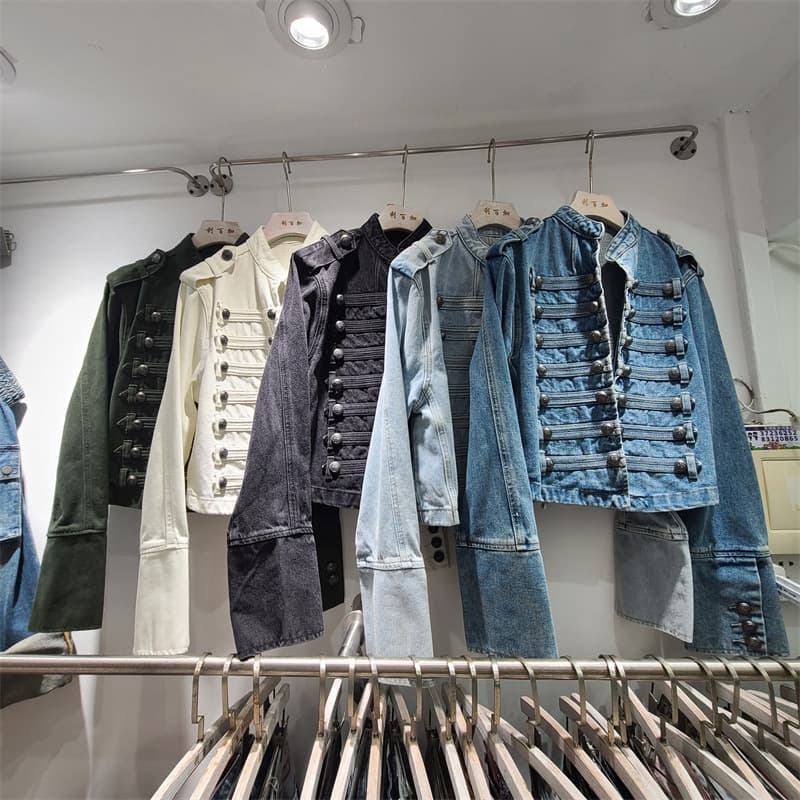 Premium Edition European-Style Heavy-Duty 2026 Spring New Metal Bone Button Design Slim-Fit Denim Short Jacket Top