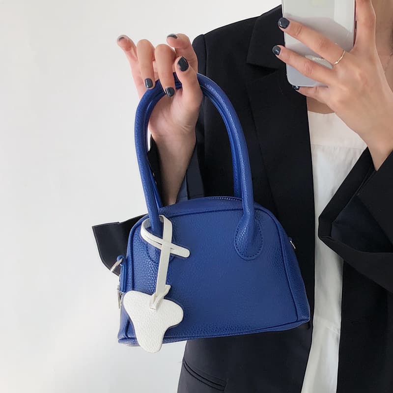 Minimalist Design Blue Pebble Grain Soft Textured Shoulder/Handheld Shell Small Bag, Chic Fashion Crossbody Bag for Women