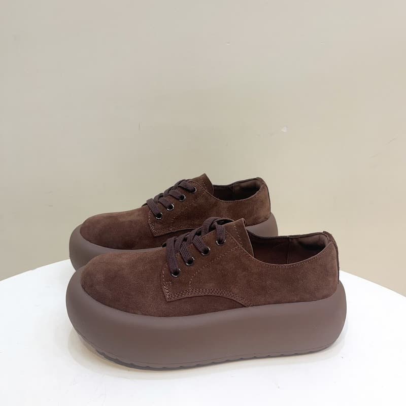 SGIRLTWTW Suede Round-Toe Retro Casual Shoes 2024 Early Autumn Platform Loafers Vintage Style