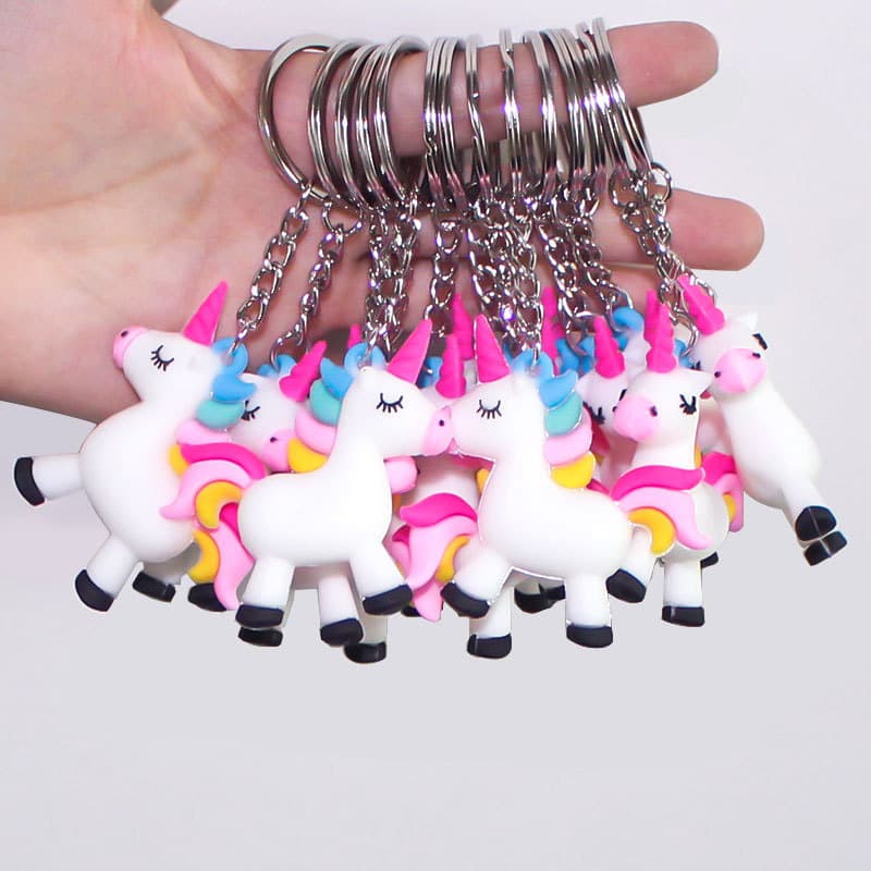 Cross-border cartoon three-dimensional keychain pendant 3D three-dimensional rainbow horse PVC soft rubber unicorn Pegasus doll ornaments
