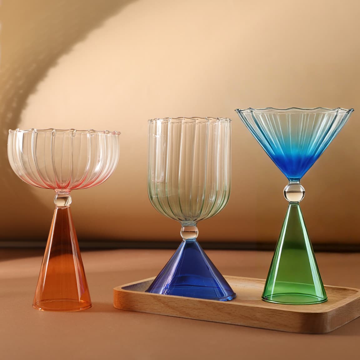Simple ins style personalized bar tall martini cocktail cup internet celebrity striped gradient ice cream dessert cup