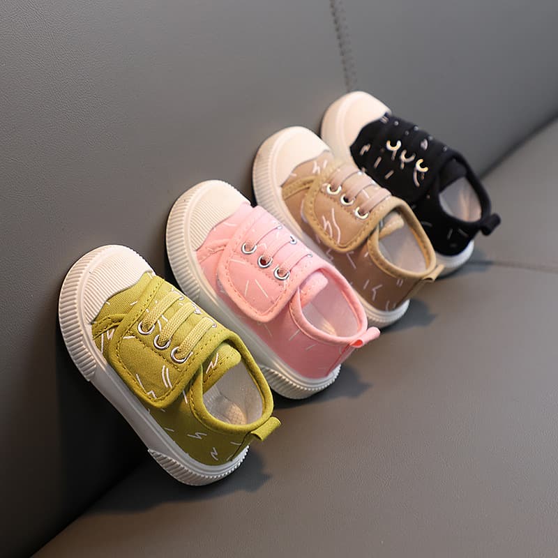 Children's Canvas Shoes 2025 Spring/Autumn New Boys' 1-6 Years Baby Shoes Breathable Casual Girls' Low-Top Plimsolls