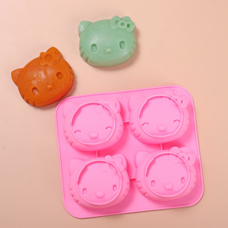 Cartoon Four-Link Kitten Large Silicone Cake Rice Cake Baby Food Mold Handmade Soap Aromatherapy Gypsum Doll Mold