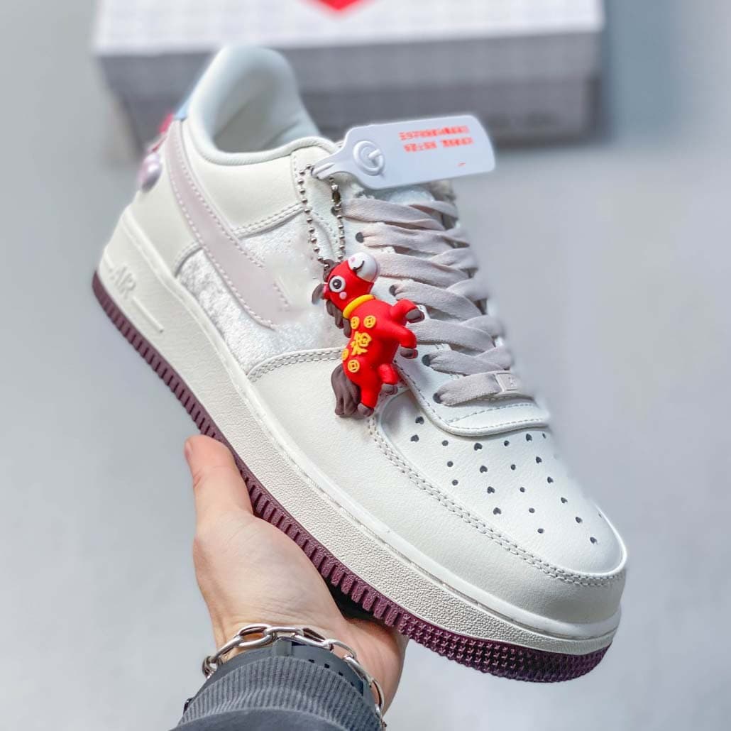 Air Force 1 AF1 Valentine's Day Limited Edition Board Shoes Women's White Pink Versatile Trendy Shoes Low-Top Couple Casual Shoes Putian Shoes