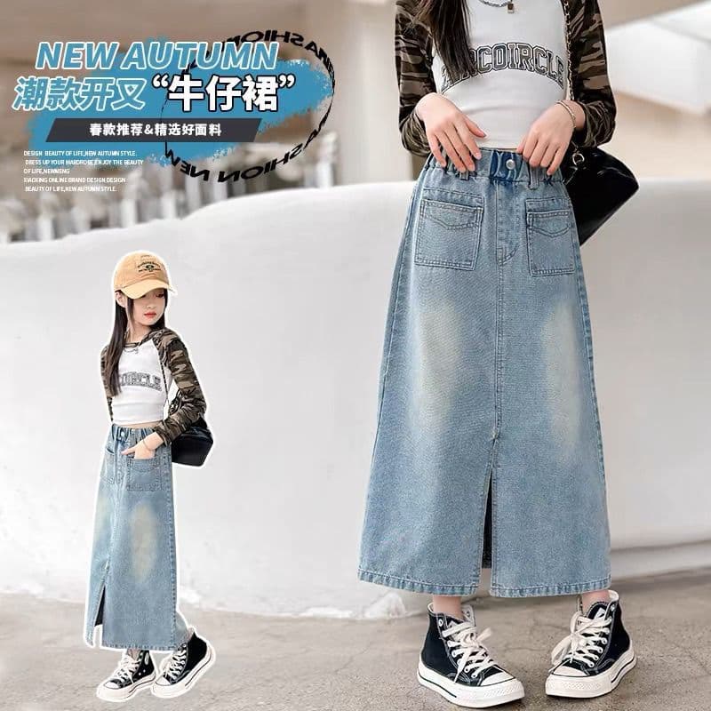 Girls denim skirt spring and autumn 2025 new Internet celebrity street middle and large children summer Korean slit long skirt