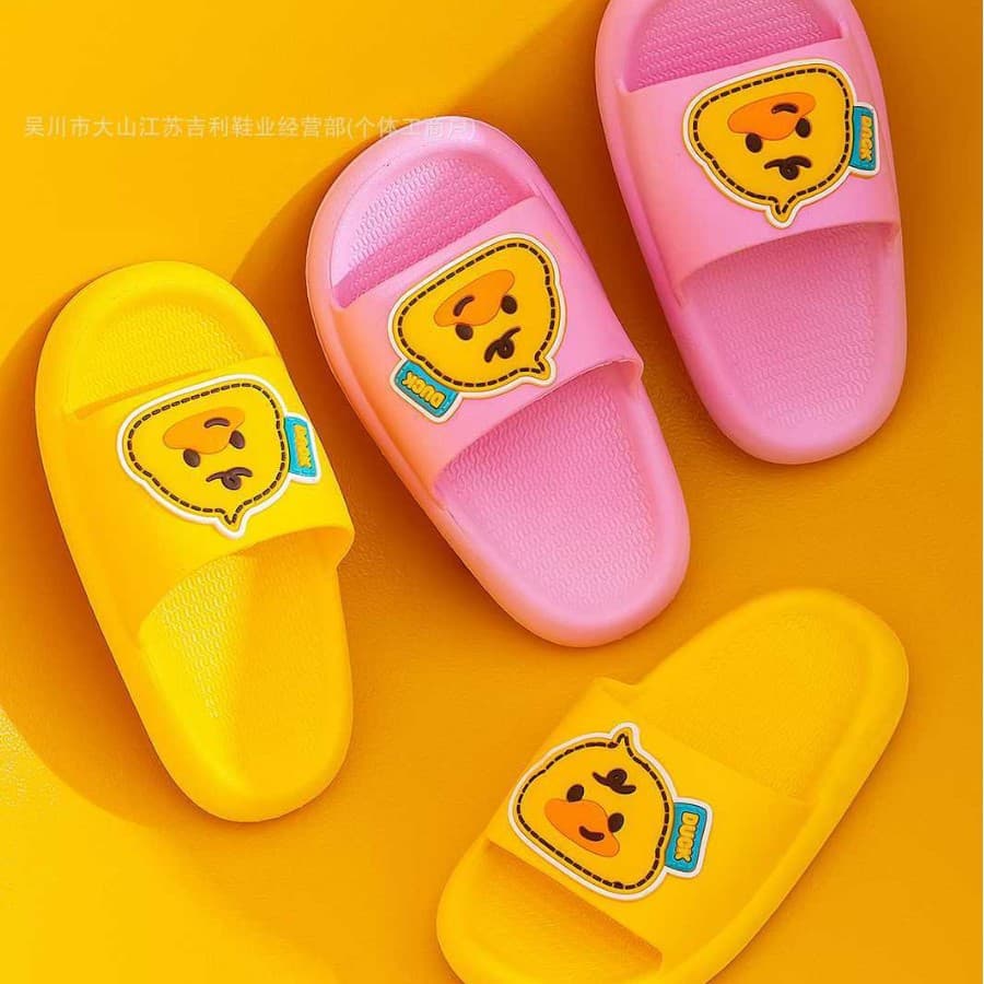 2024 New Style Children's Slippers for Boys and Girls 3-12 Years Old, Big/Small Kids Cute Baby Cartoon Non-Slip Soft Sole Summer Sandals