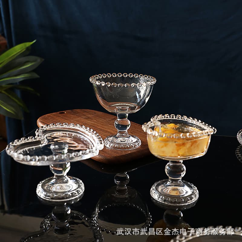 Nordic glass fruit plate tall tasting plate snack plate decorative snack tray transparent dessert bowl dried fruit bowl and dish