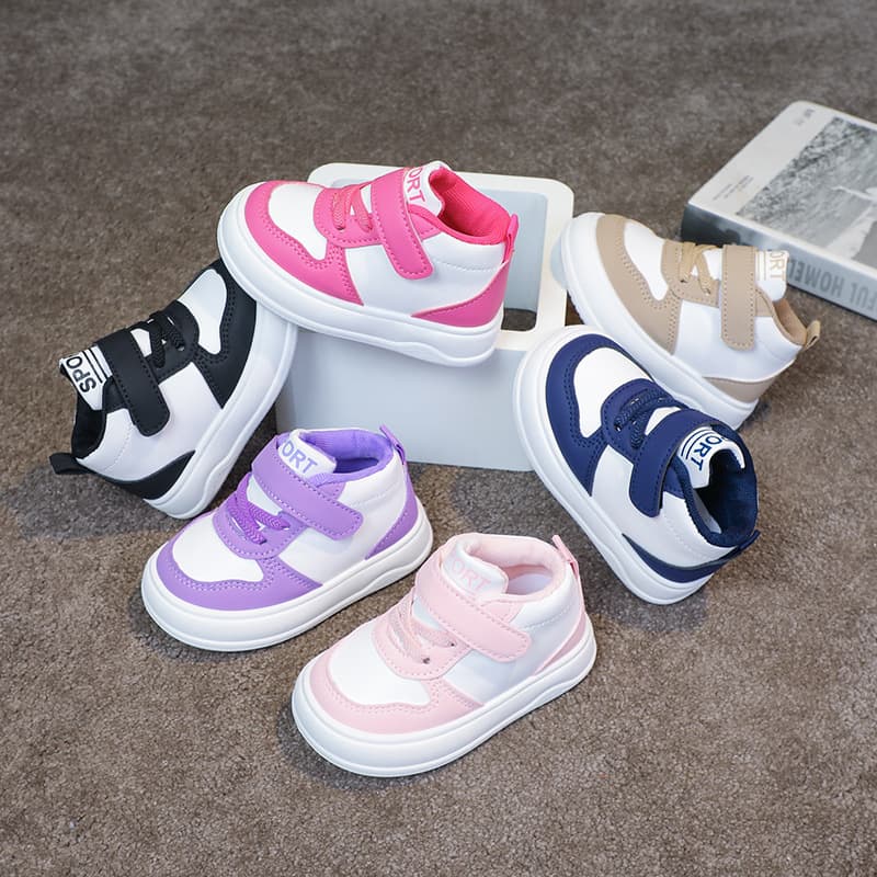 Children Walking Shoes Low-Top Board Shoes Breathable Wear-Resistant Girls Casual Shoes Boys Sports Shoes Middle and Small Kids Shoes Spring Autumn