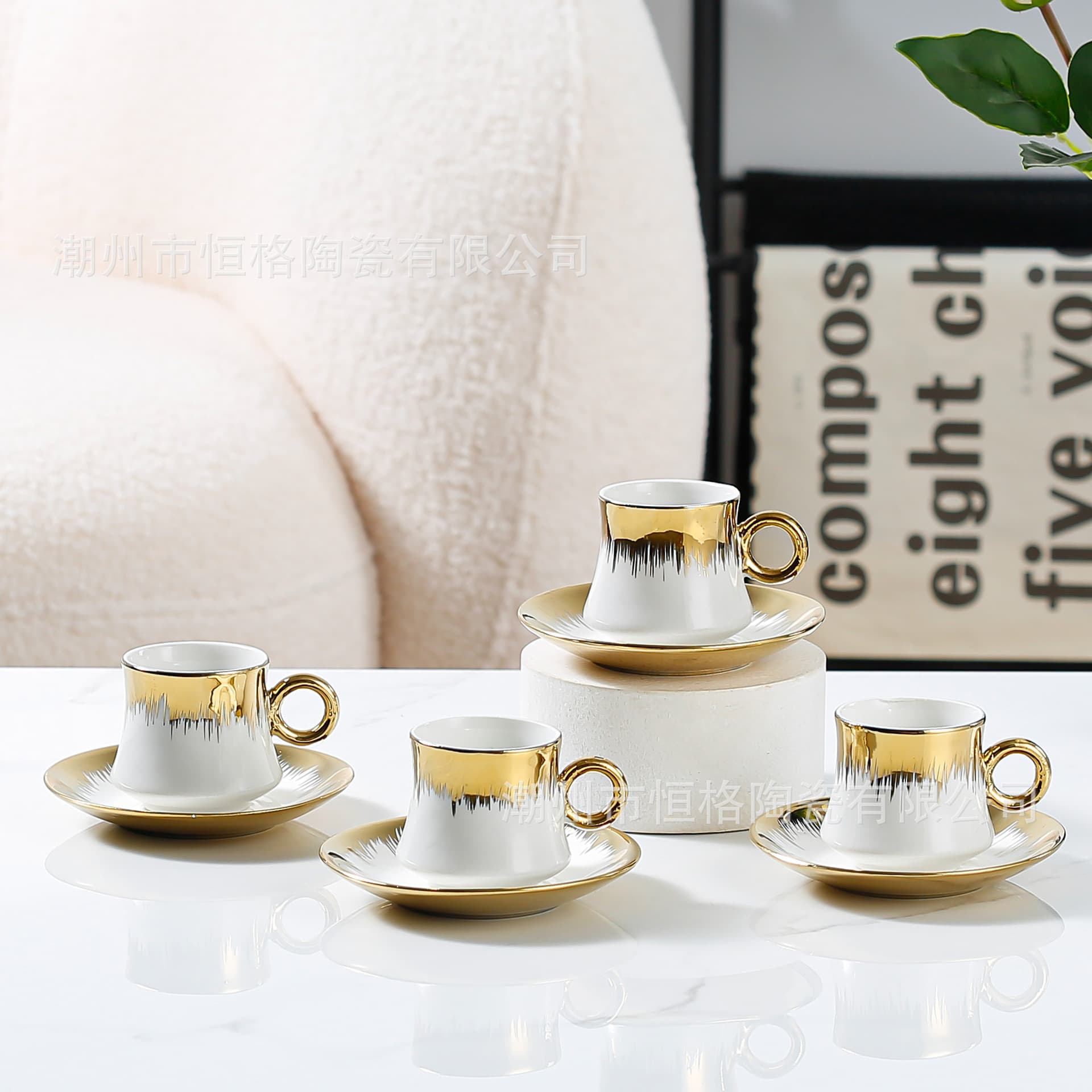 New style coffee cup and saucer straw hat girdle European and American British style gold-plated coffee cup black tea cup gift cup and saucer set