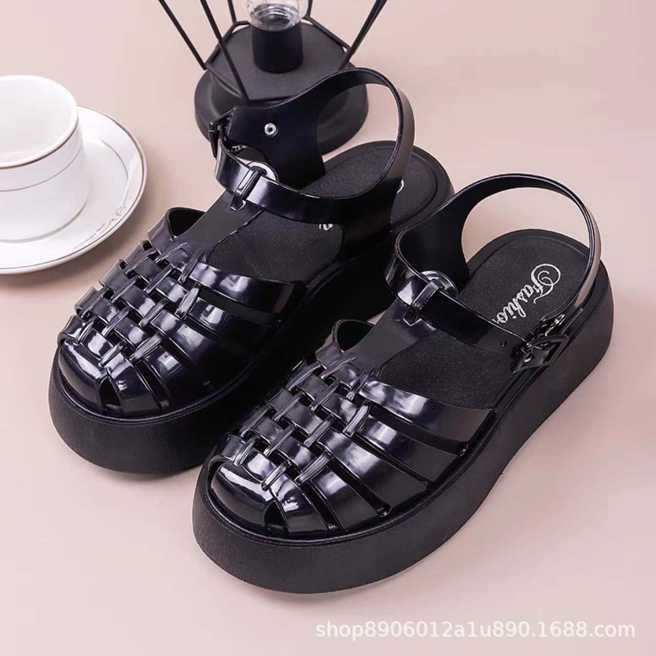 Fashionable Crystal Sandals for Women, Summer Korean Style, Student Wear, Thick Sole, Non-slip, Closed Toe, Breathable Roman Jelly Shoes