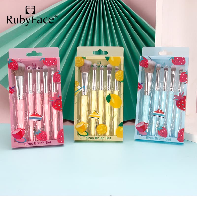 Rubyface Spot Makeup Brush Fruit Series Three-Color 5-Piece Beauty Makeup Tool Makeup Set Brush Cross-Border