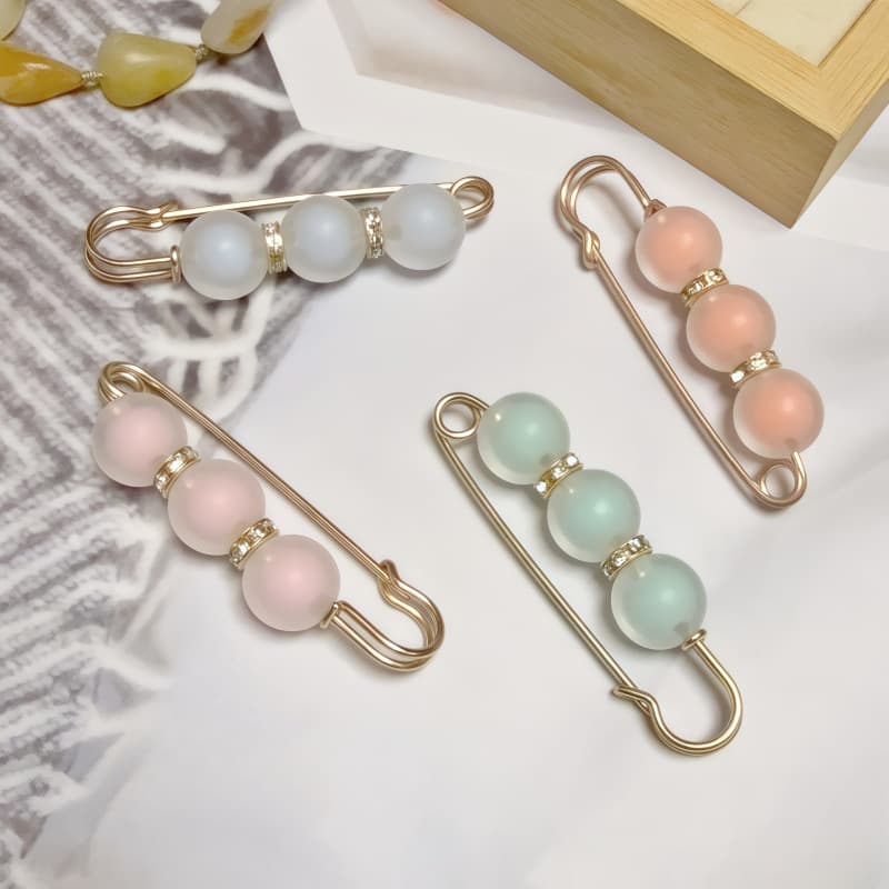 Candy color trouser waist pin to change the waist to a small buckle pin for women to fix clothes, skirt, waist and anti-exposure trouser pin