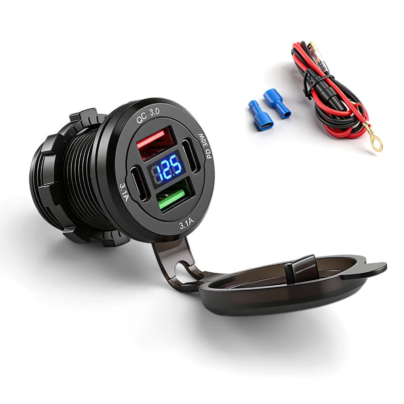 Car and Marine Charger 4-in-1 Charger PD30W Fast Charger 12V-40V Cigarette Lighter Power Socket