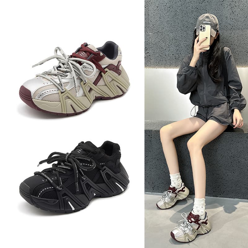 Catwalk style retro distressed British Martin boots for women 2026 new square toe lace-up short boots western desert cowboy boots