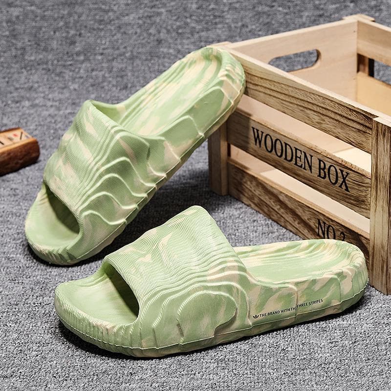 New Coconut Slippers Summer EVA Men's Outdoor Thick Sole Cloud-like Comfort Couple Shoes New Style One-Strap Men's Sandals Wholesale