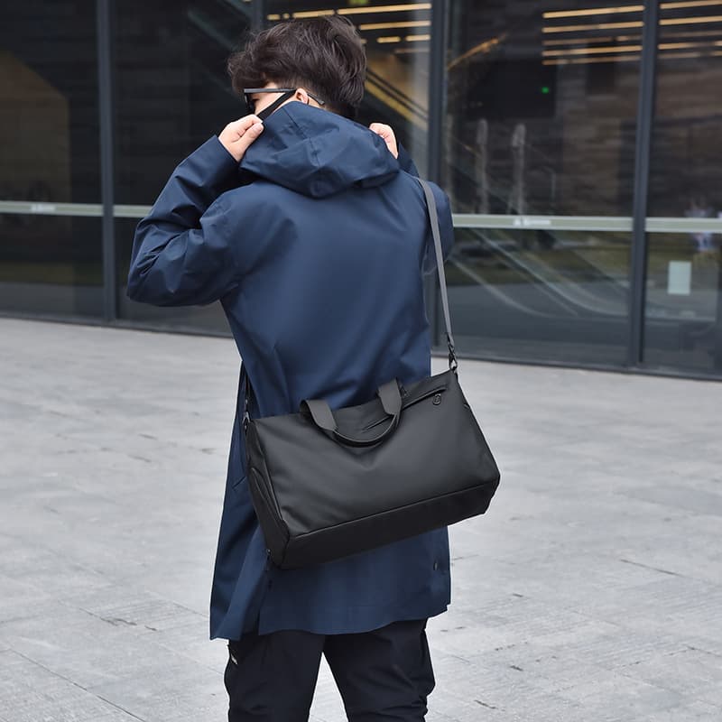 Fashionable New Travel Bag Large Capacity Wet and Dry Separation Sports Gym Bag Women's Yoga Bag Short Trip Travel Bag