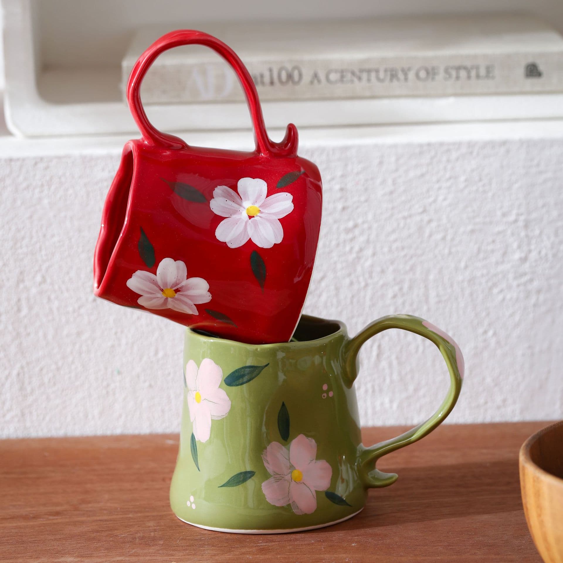 Nordic Retro Ceramic Mug, High-Capacity Water Cup, Hand-Painted Ceramic Home Office Mug