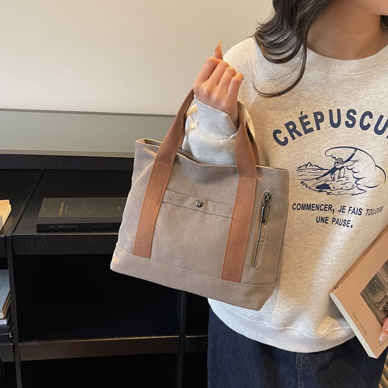 Denim Bag for Women 2026 New Style Versatile Small Round Bag Work Commuter Bag Shoulder Bag College Student Class Bag