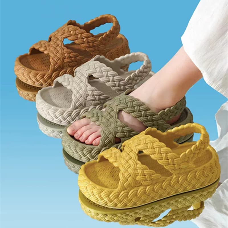 2025 Summer New Thick Sole Sandals for Women Lightweight Cloud-Like Feel Beach Water Play Hollow Woven Soft Sole Shoes