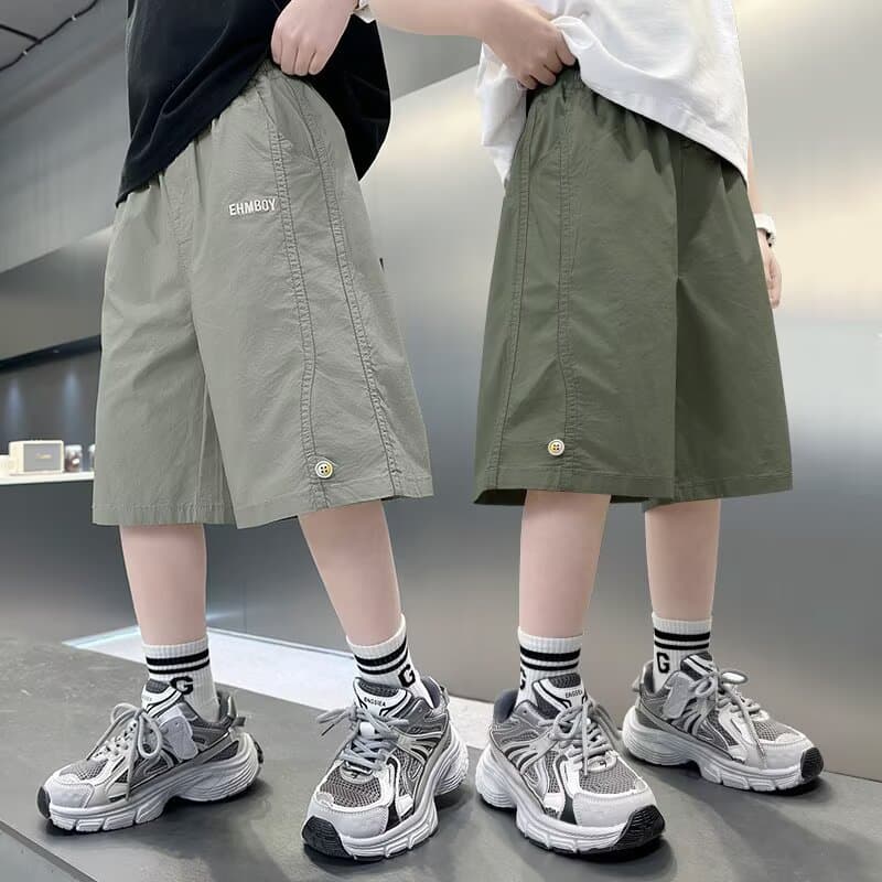 Boys' Summer Thin Shorts 2025 New Style Children's Ice Silk Casual Sports Shorts for Outdoor Wear, Five-Point Length for Middle and Older Kids