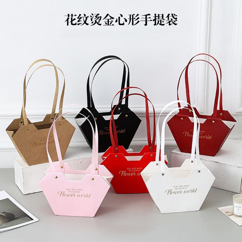 Cross-border pattern bronzing letters heart-shaped tote bag flowers gift bag floral tote bag gift decoration packaging box