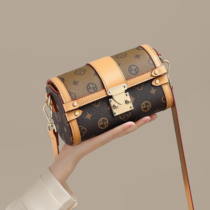 Bags Women's 2026 New Crossbody Bag Retro Women's Bag Presbyopic Single Shoulder High-Quality Small Bag Cylindrical Bag Luggage Bag