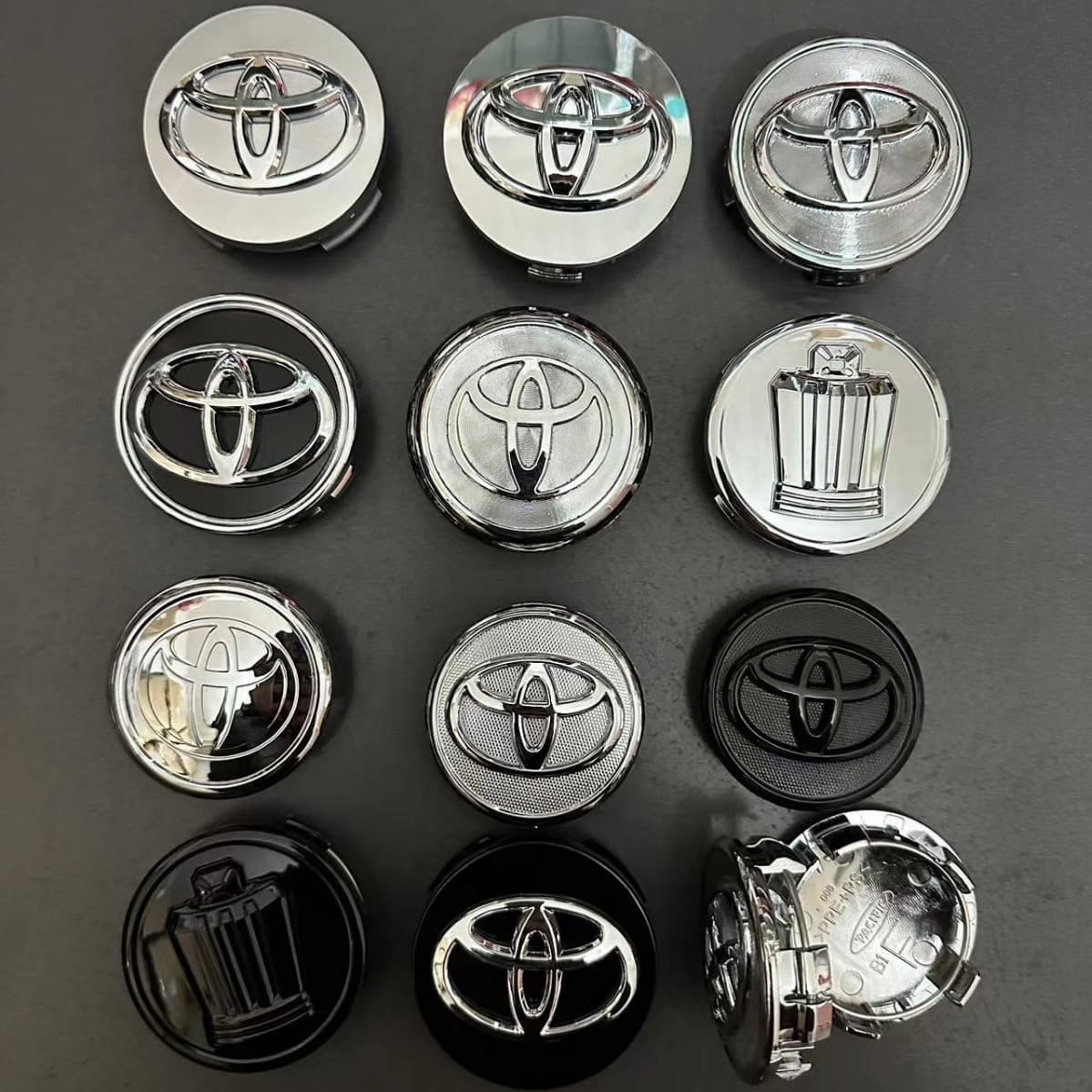 Compatible with Toyota wheel hub caps for RAV4, Levin, Corolla, Reiz, Camry, Highlander, Vios, Corolla Axio