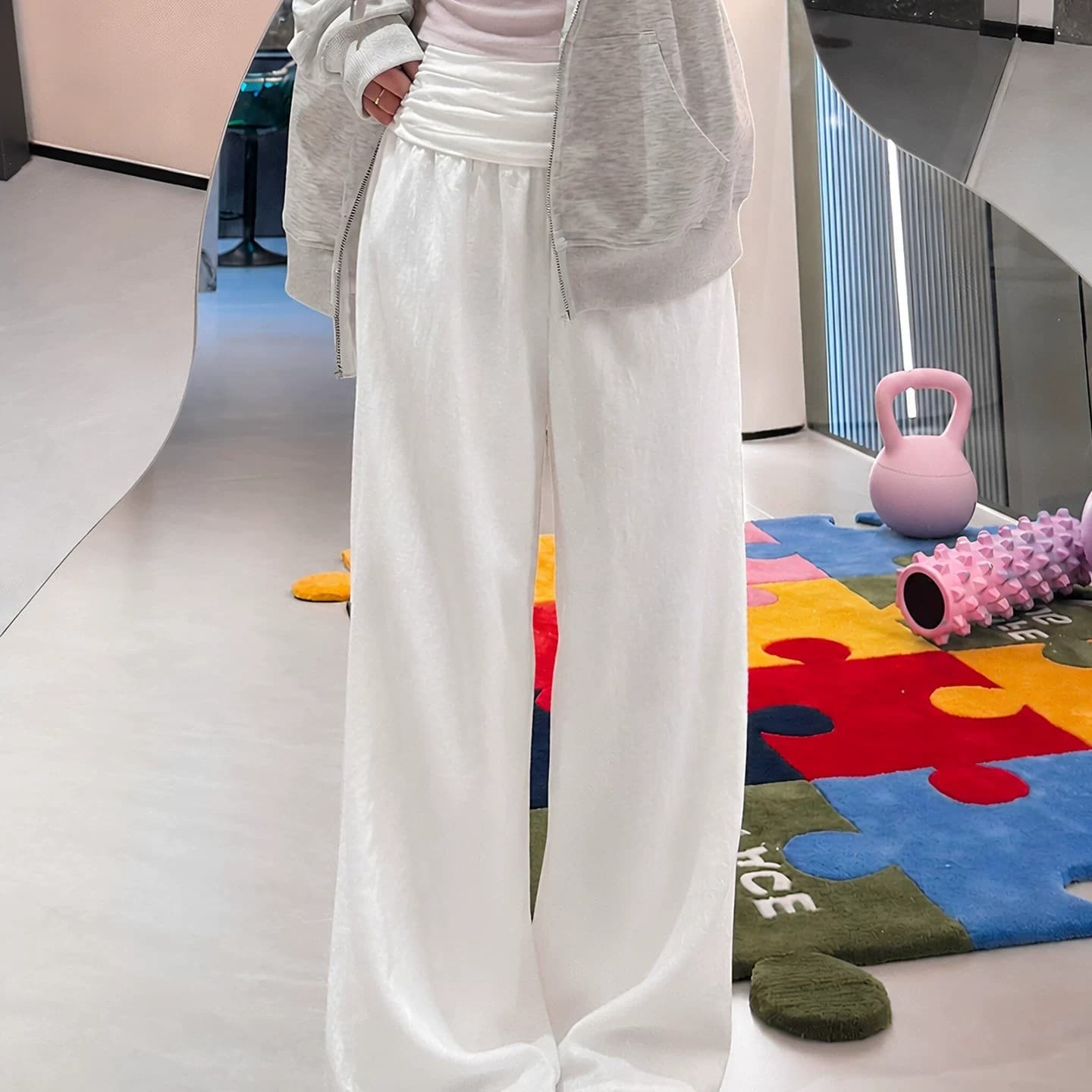 mm63 retro wide-leg pants for women summer 2026 new pleated high-waisted loose slimming and drapey sports pants for small people