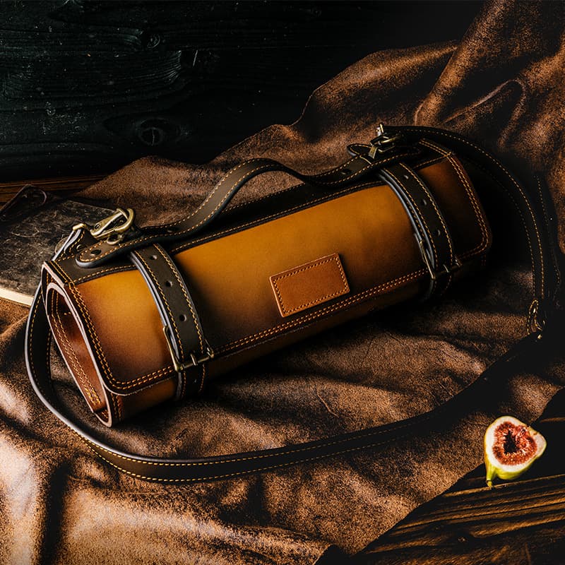 Knife roll bag multi-slot leather removable shoulder strap knife bag camping party wear-resistant kitchen knife roll bag knife storage