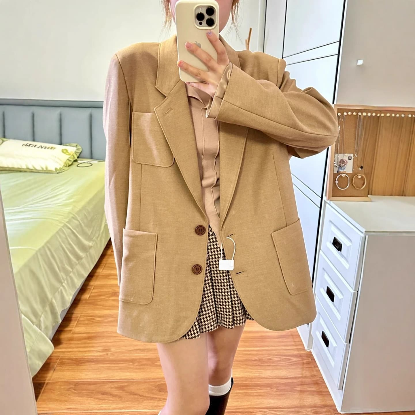 2025 spring/autumn khaki suit jacket for women petite casual high-end sense oversized silhouette oversize blazer.