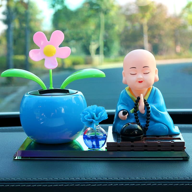 Creative Solar Powered Little Monk Car Ornament Fragrant Sunflower Vehicle Interior Decoration Unique Personalized Accessories