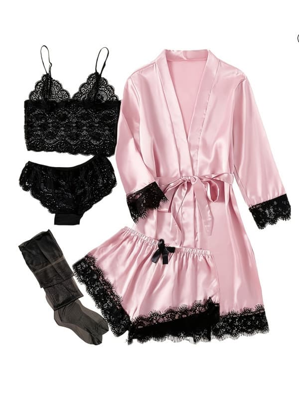 P 46221 Women Pajamas Set with Robe Lace Sleepwear Set