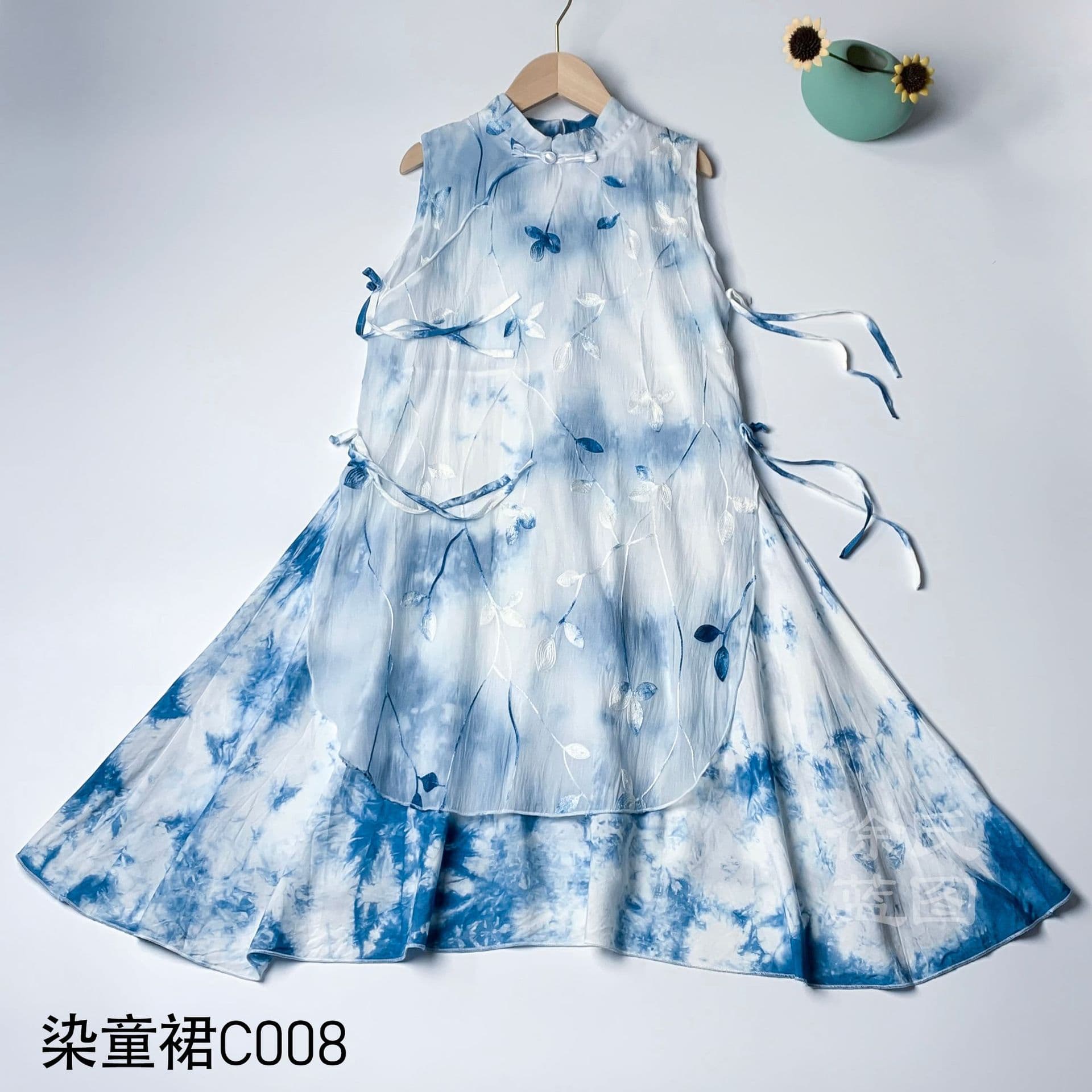 Dali Hand-Tie-Dyed Summer Chinese-Style Girls Dress, Children's Summer Embroidered Indigo-Dyed Stand Collar Sleeveless Dress