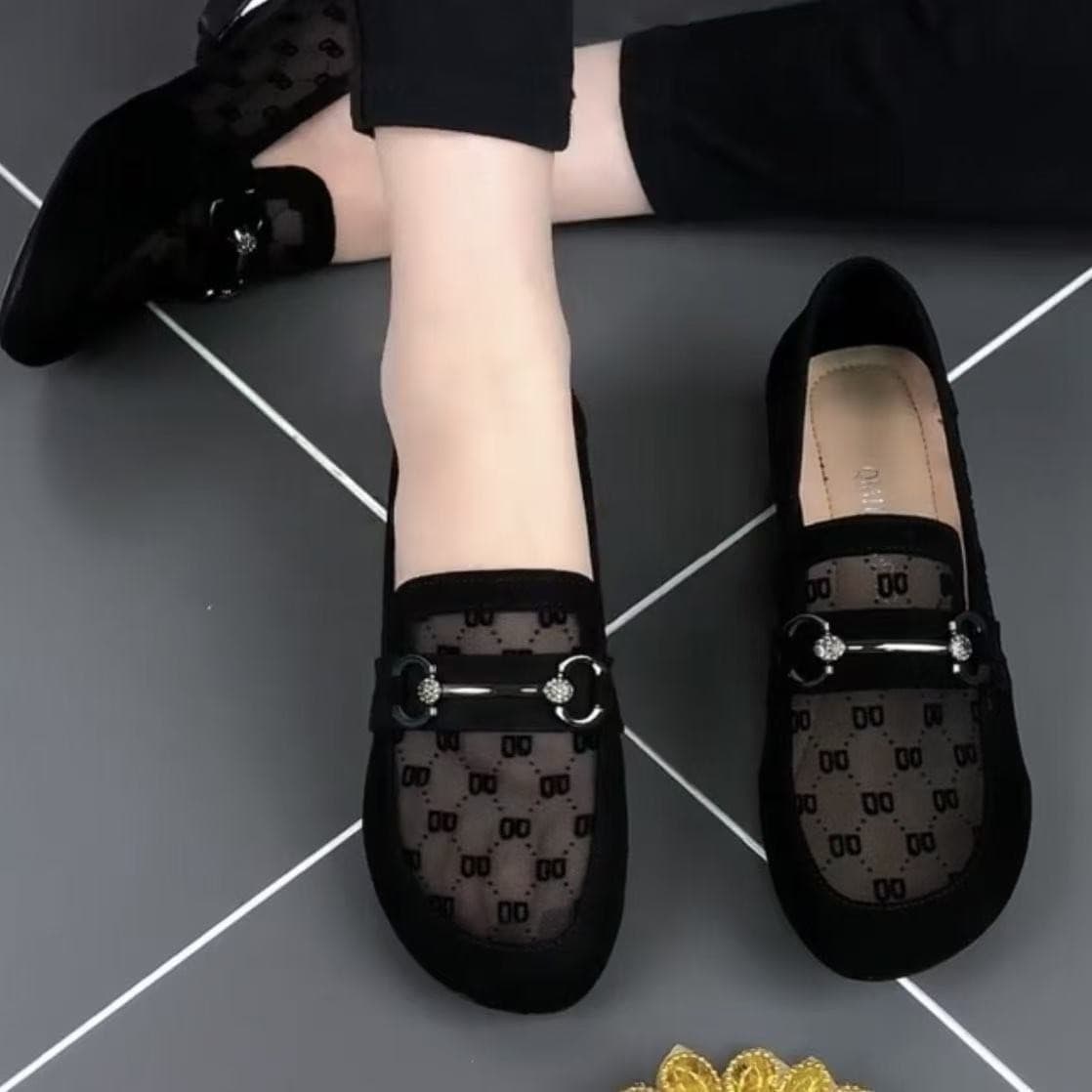 Women's 2025 New Summer Hollow-out Mesh Soft Leather Low-heeled Loafers with Soft Sole