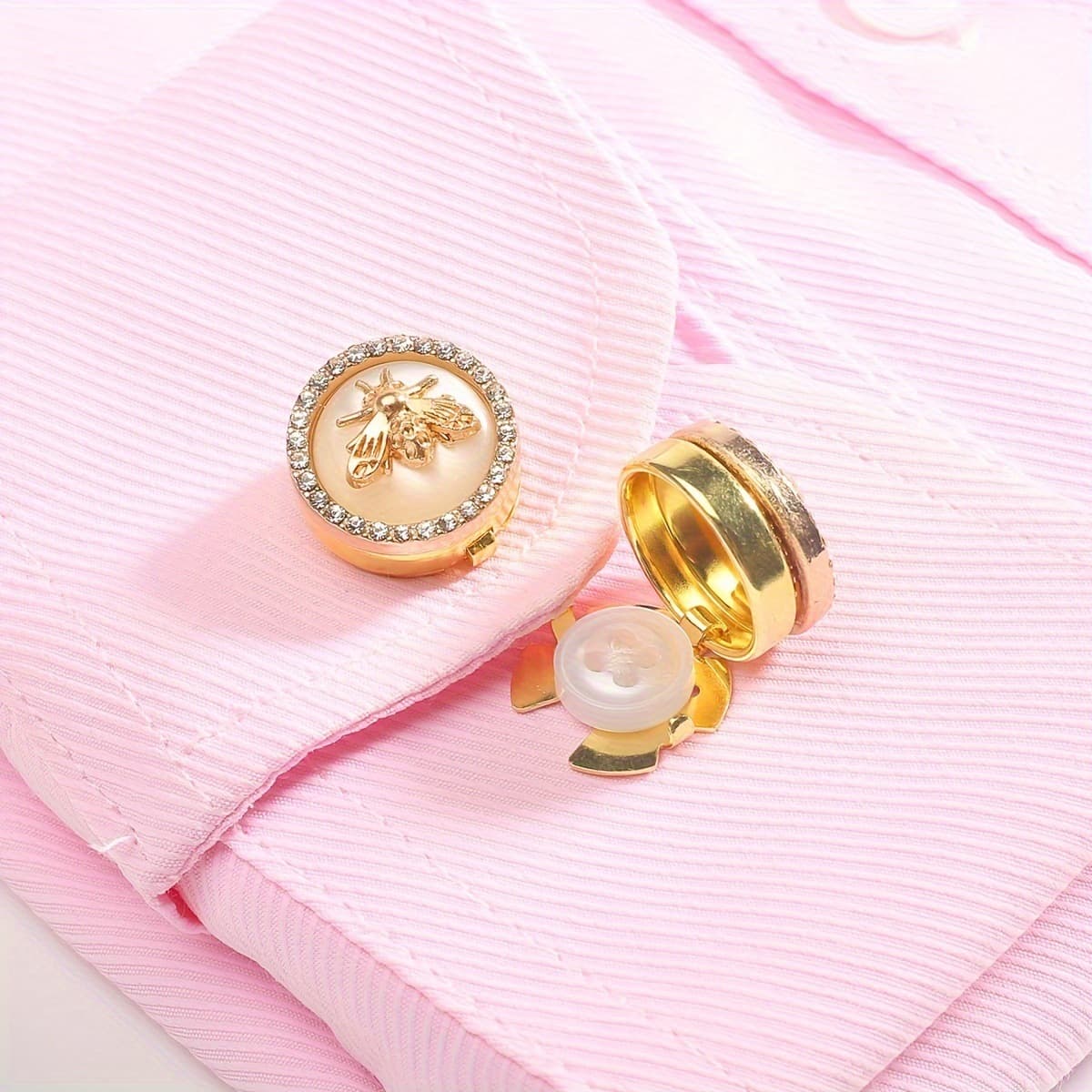 Two-tone Bee Women's Vintage Fashion Rhinestone Metal Cardigan Button Suit Button