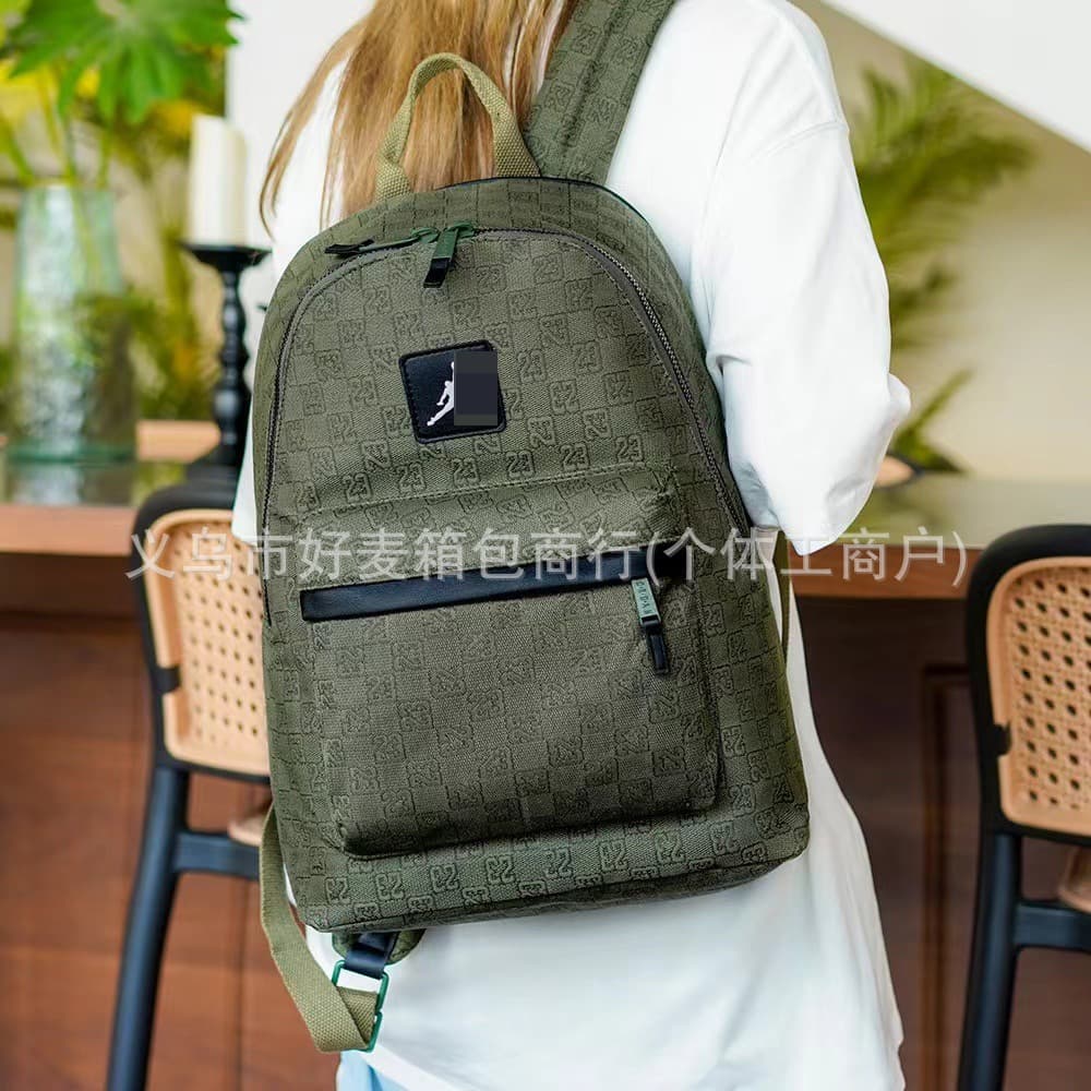 New Cross-Border Style Backpack with Monogram Pattern for Students, Checkered Travel Bag for Men and Women, Outdoor Business Casual Laptop Backpack