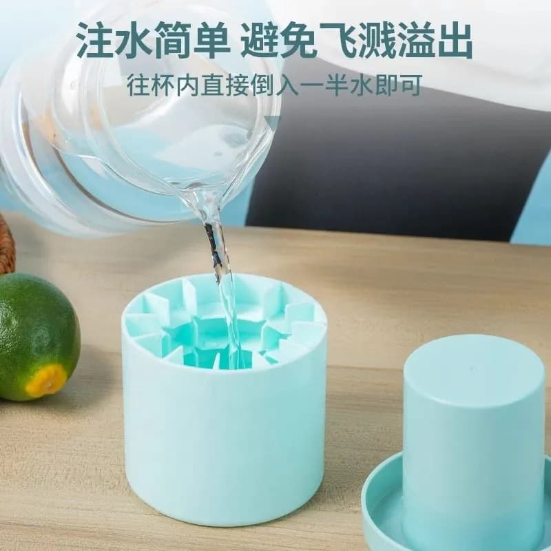 Squeeze Cup Ice Cube Mold, Easy-Release Cylindrical Ice Tray, Mini Food-Grade Ice Bucket, Ice Box Storage Container