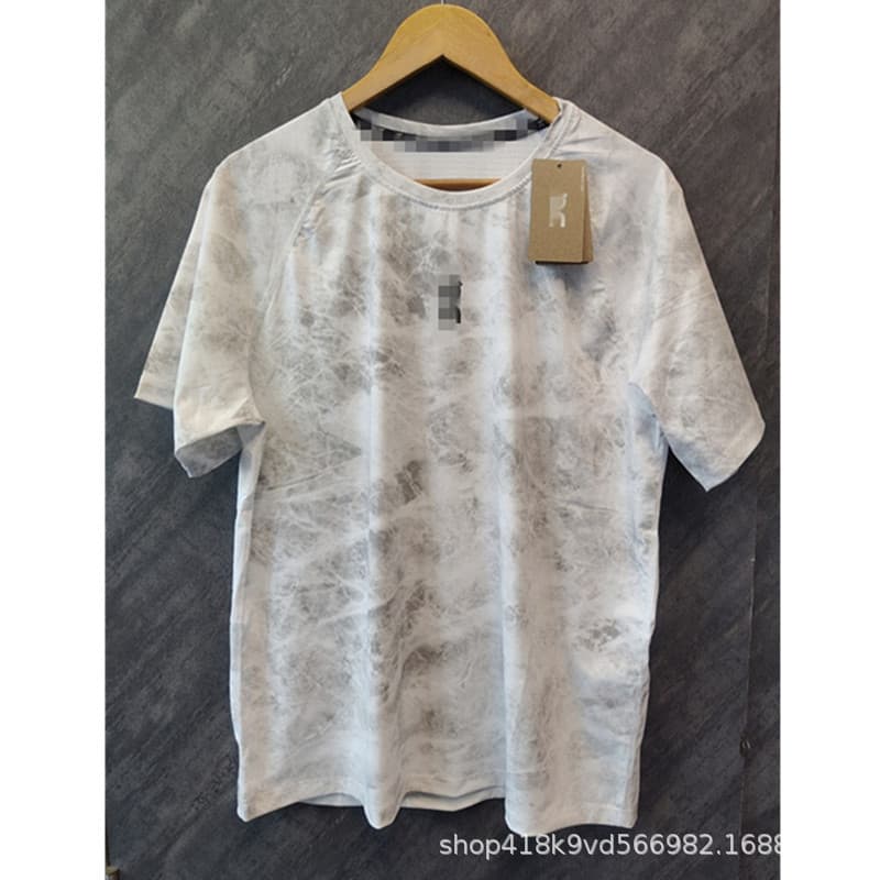 Cross-Brand Sports Casual T-Shirt Short Sleeve Men's Summer European and American Ice Silk Round Neck Fitness High Elastic Breathable Training Top