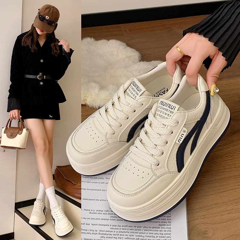 2025 Autumn New White Shoes Korean Style Ins Female Students Thick-Soled Leather Sports Sneakers Casual Street Style Women's Shoes
