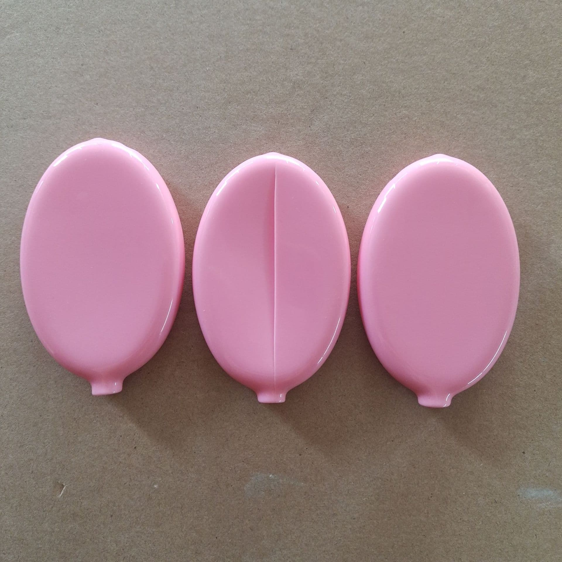 PVC soft rubber coin purse, candy colors, in-stock round and oval shapes, coin storage bag, custom logo and pattern available