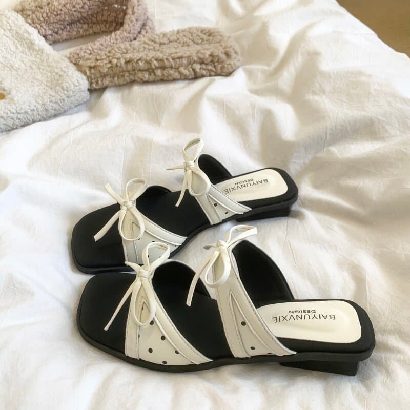 French Style Women's Summer Slides 2026 New Low Heel Bow Sandals to Match Dresses Soft Sole Casual Sandals Elegant Look