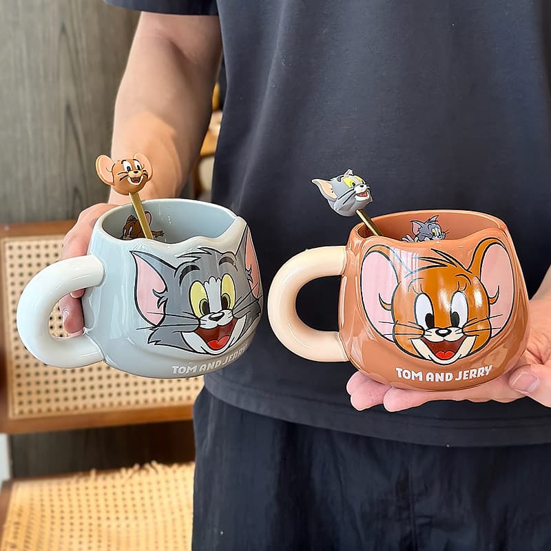 Tom and Jerry ceramic coffee cup gift box with spoon cute cartoon relief household drinking cup