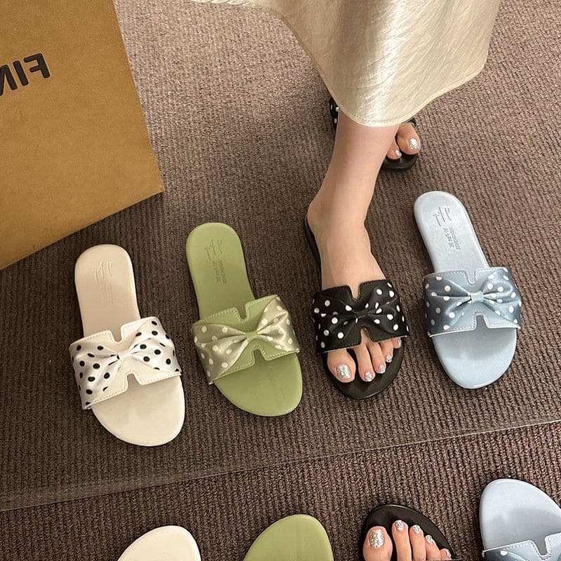 Polka Dot New Beach Dress Flat Sandals Summer Bow Outer Wear One-Strap Sandals Women 2026 Open Toe
