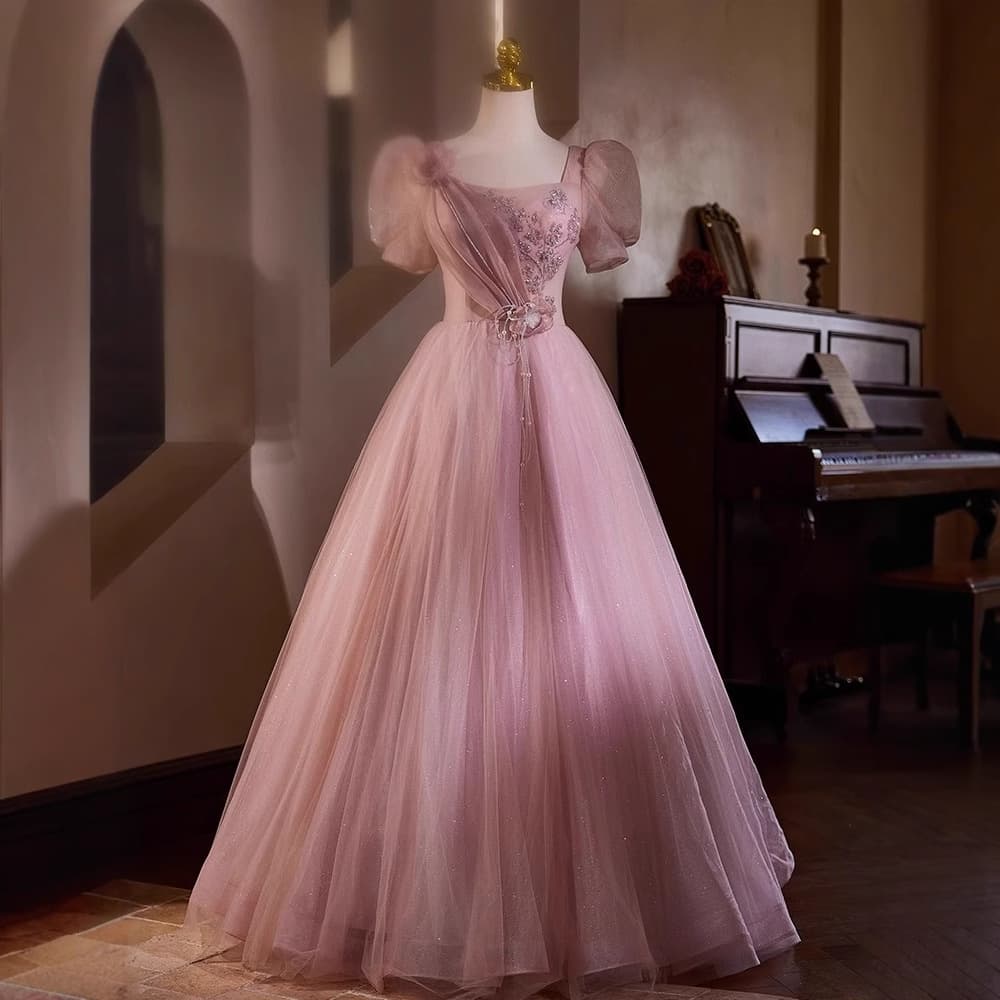 French evening dress for women's banquet, high-end mesh long dress, light luxury princess dress, birthday adult ceremony, light wedding dress