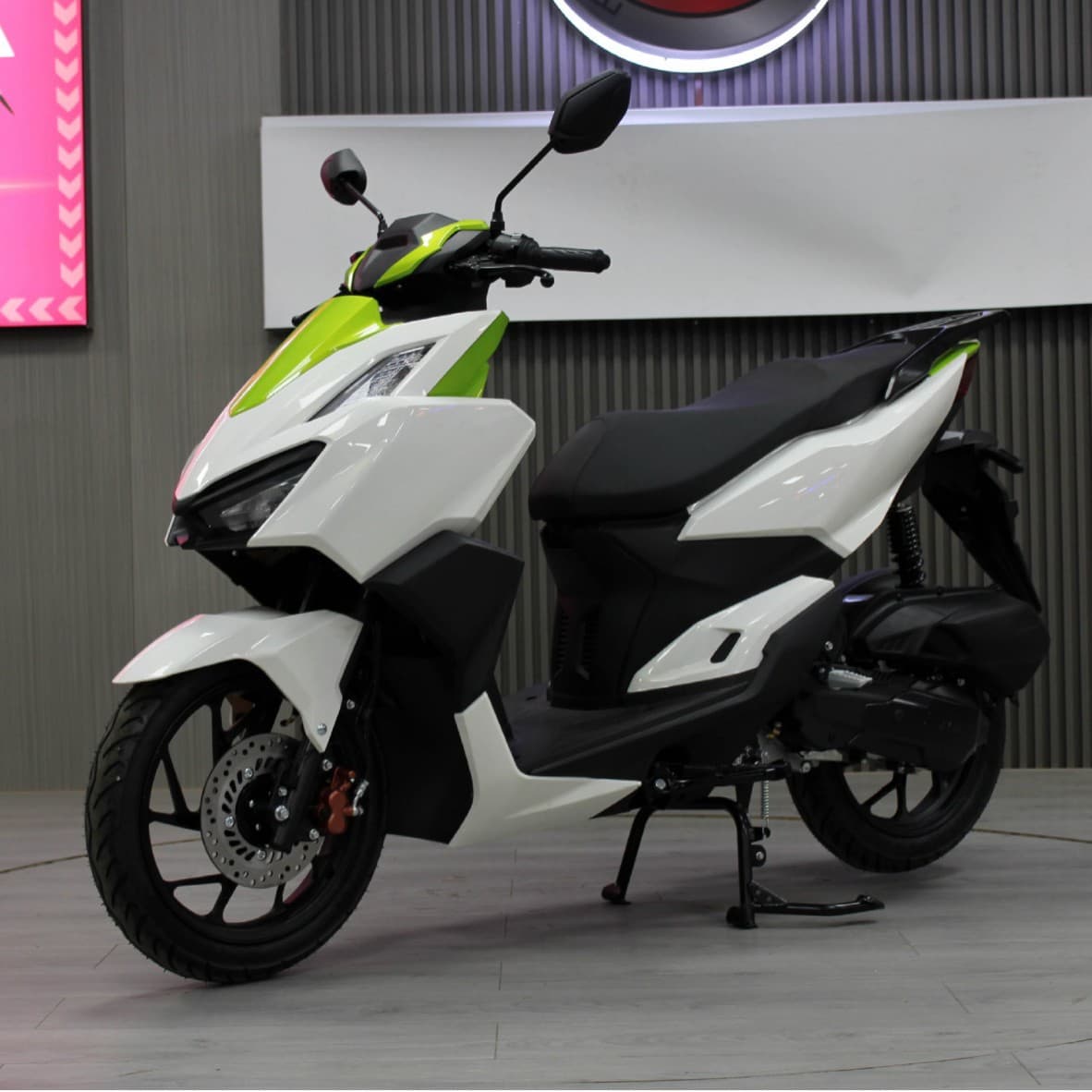 Best-Selling Fuel-Saving Scooter Transportation Two-Wheeled Motorcycle Overhaul 49/180Cc